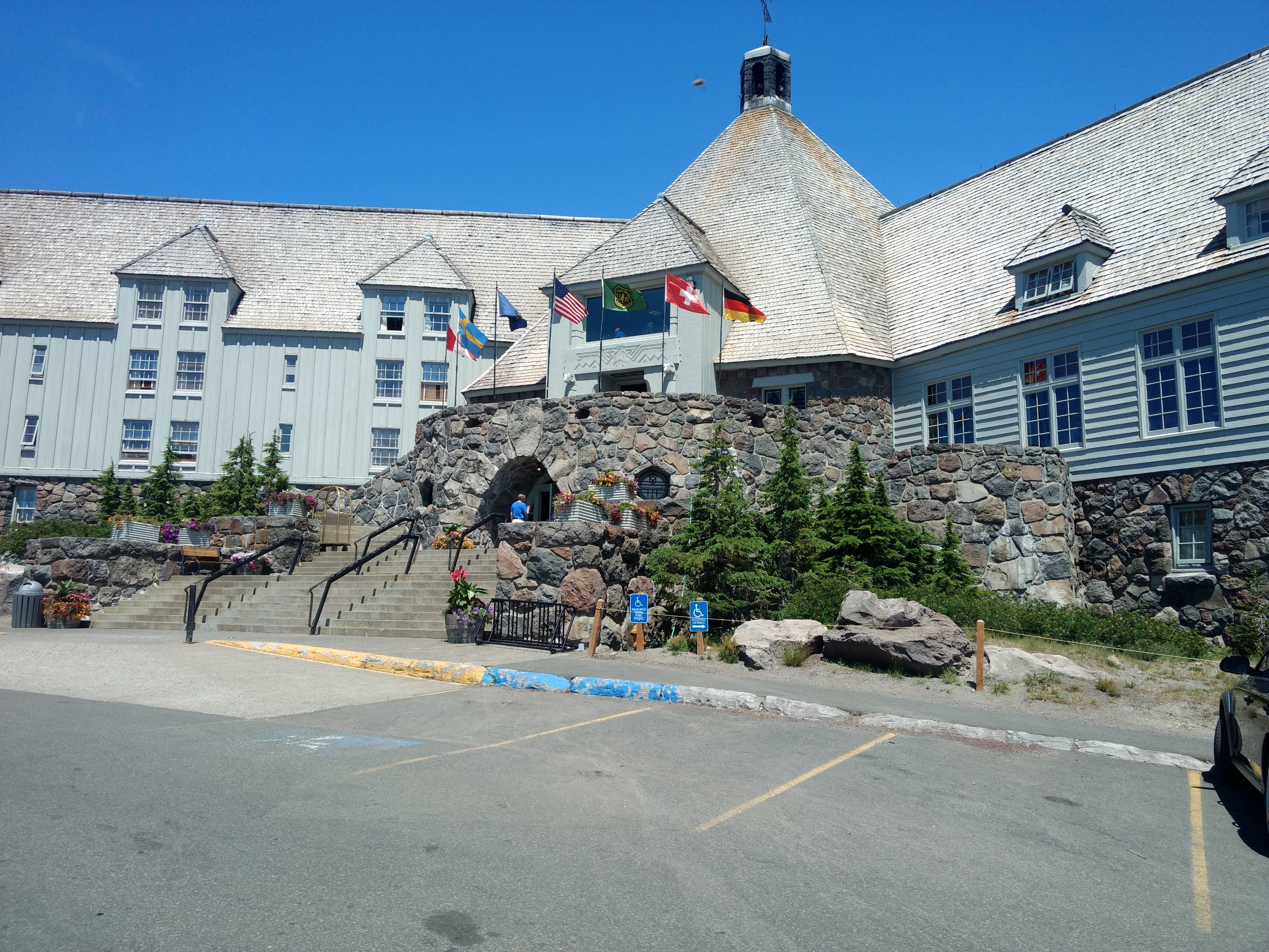 Tag 102: Tentsite bei Meile 2.082 - Timberline Lodge